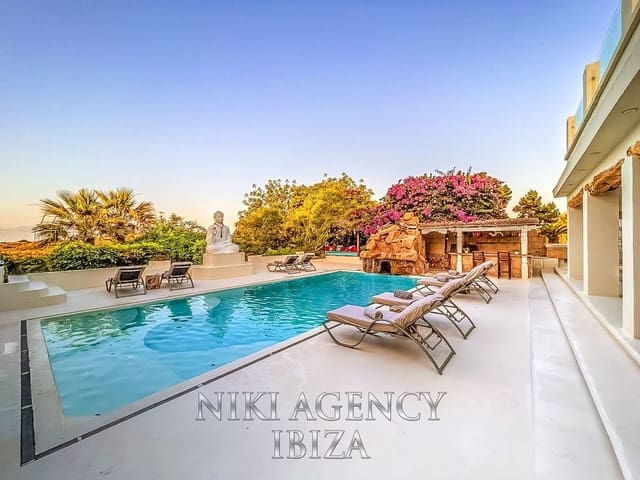 15 soveværelse Villa til salg i Santa Eulalia / Santa Eularia med swimmingpool garage - € 6.000.000 (Ref: 9488169)