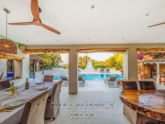 15 soveværelse Villa til salg i Santa Eulalia / Santa Eularia med swimmingpool garage - € 6.000.000 (Ref: 9488169)