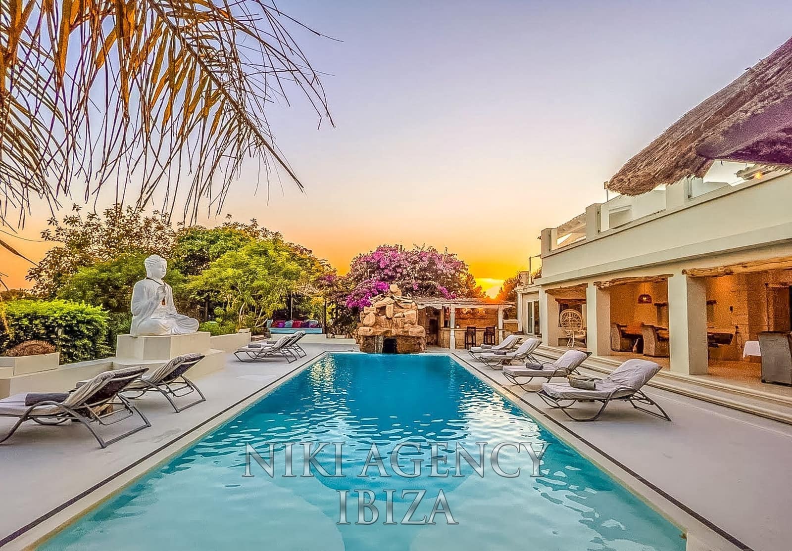 15 bedroom Villa for sale in Santa Eulalia / Santa Eularia with pool garage - € 6,000,000 (Ref: 9488169)