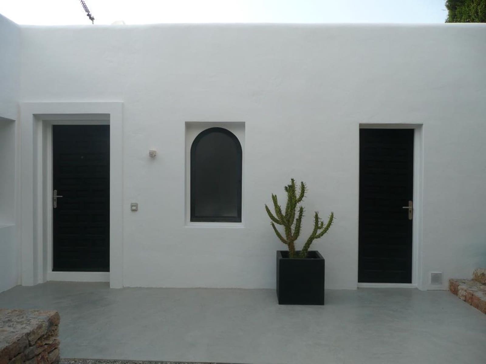 4 bedroom Villa for sale in Cala Tarida with pool garage - € 1,700,000 (Ref: 9499633)