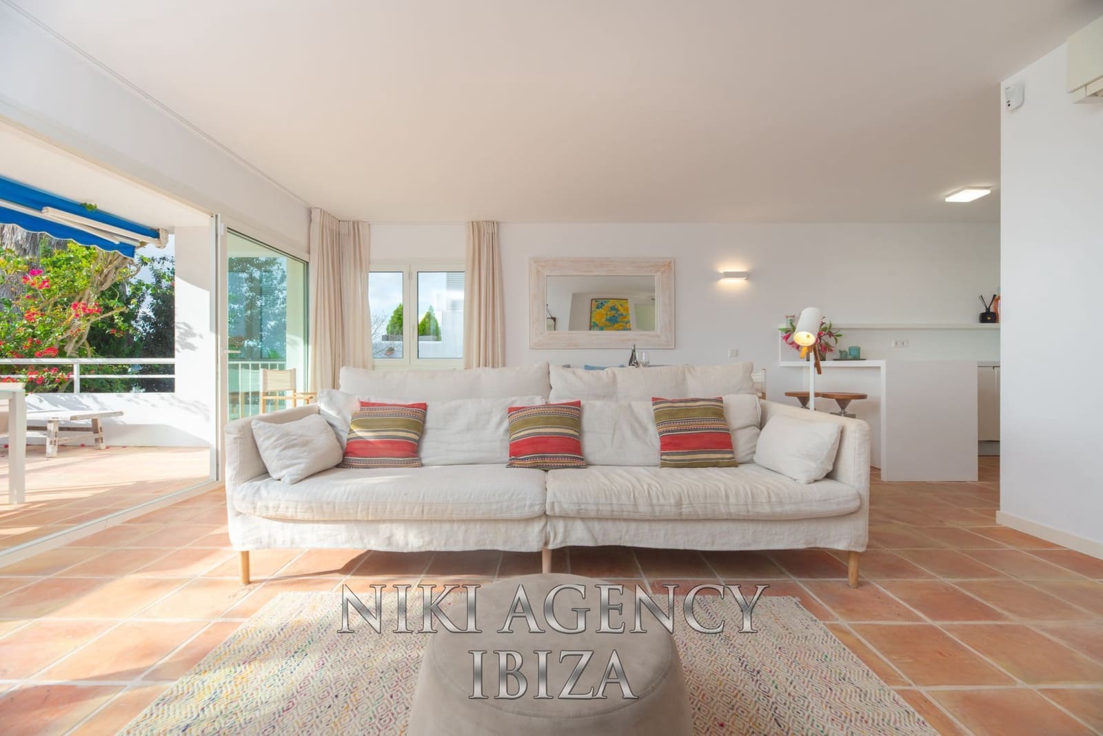 3 bedroom Villa for sale in Santa Eulalia / Santa Eularia with pool - € 1,850,000 (Ref: 9540756)