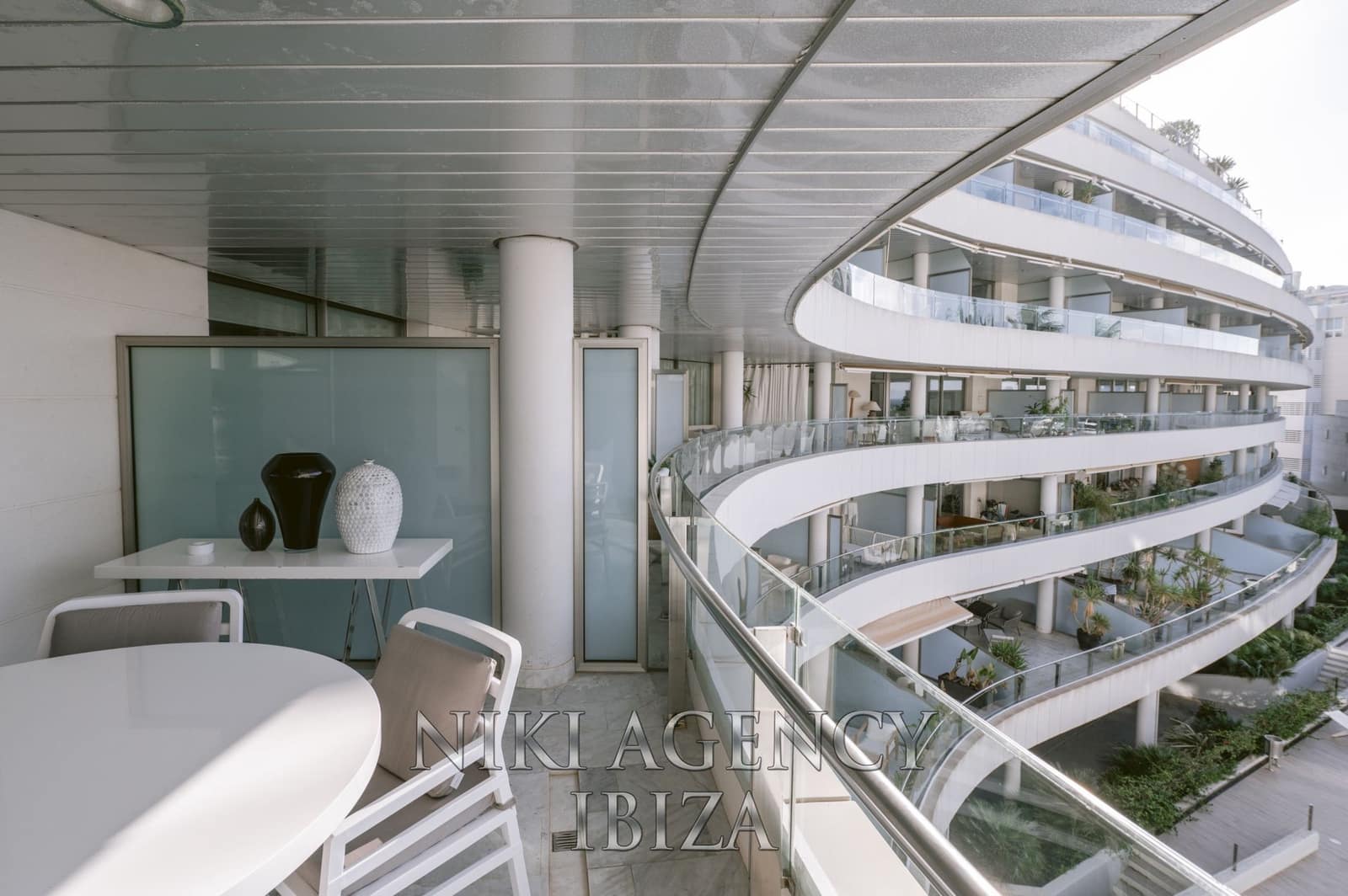 2 Zimmer Apartment zu verkaufen in Ibiza / Eivissa Stadt mit Pool Garage - 1.490.000 € (Ref: 9540757)