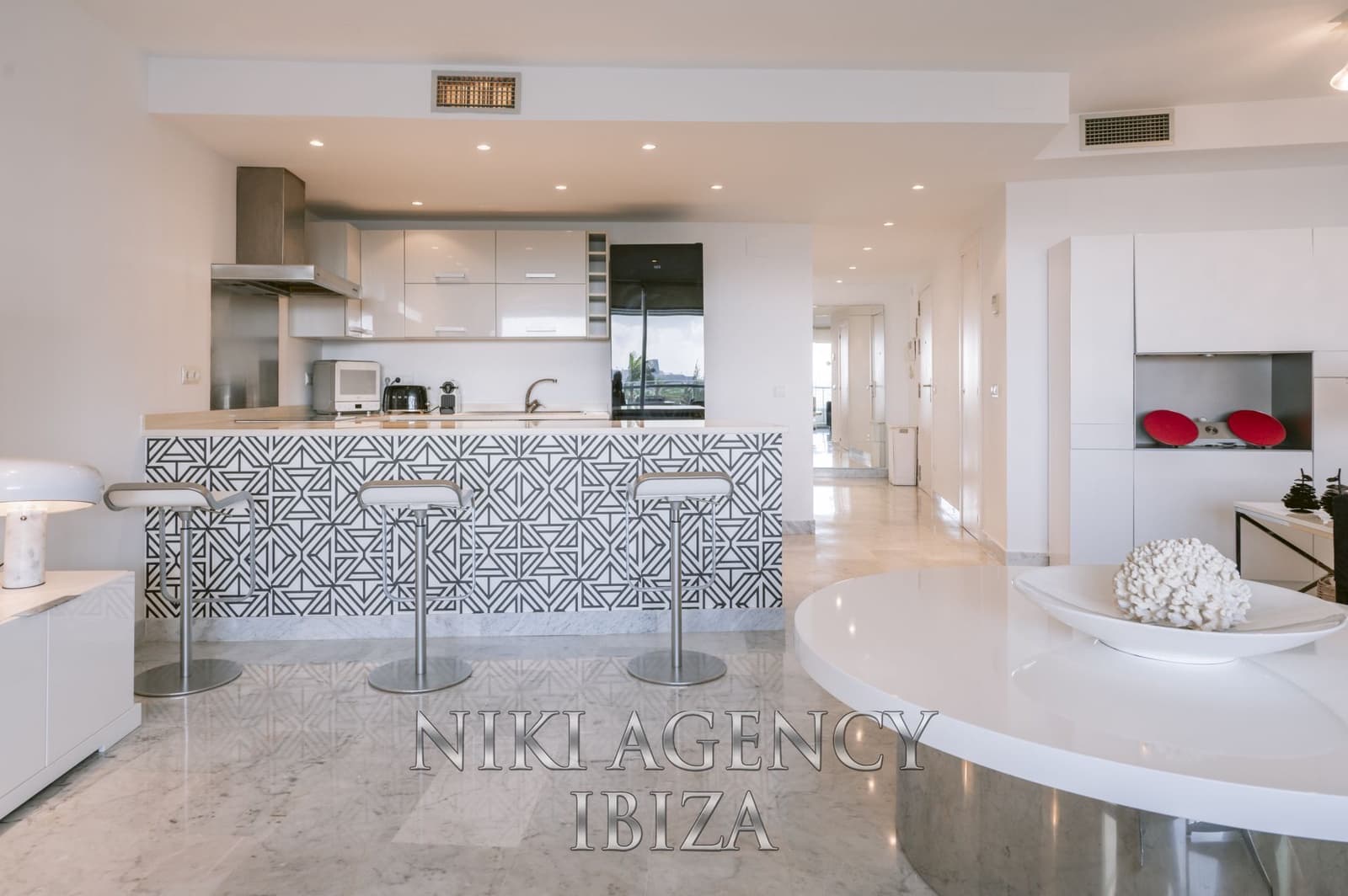 2 Zimmer Apartment zu verkaufen in Ibiza / Eivissa Stadt mit Pool Garage - 1.490.000 € (Ref: 9540757)