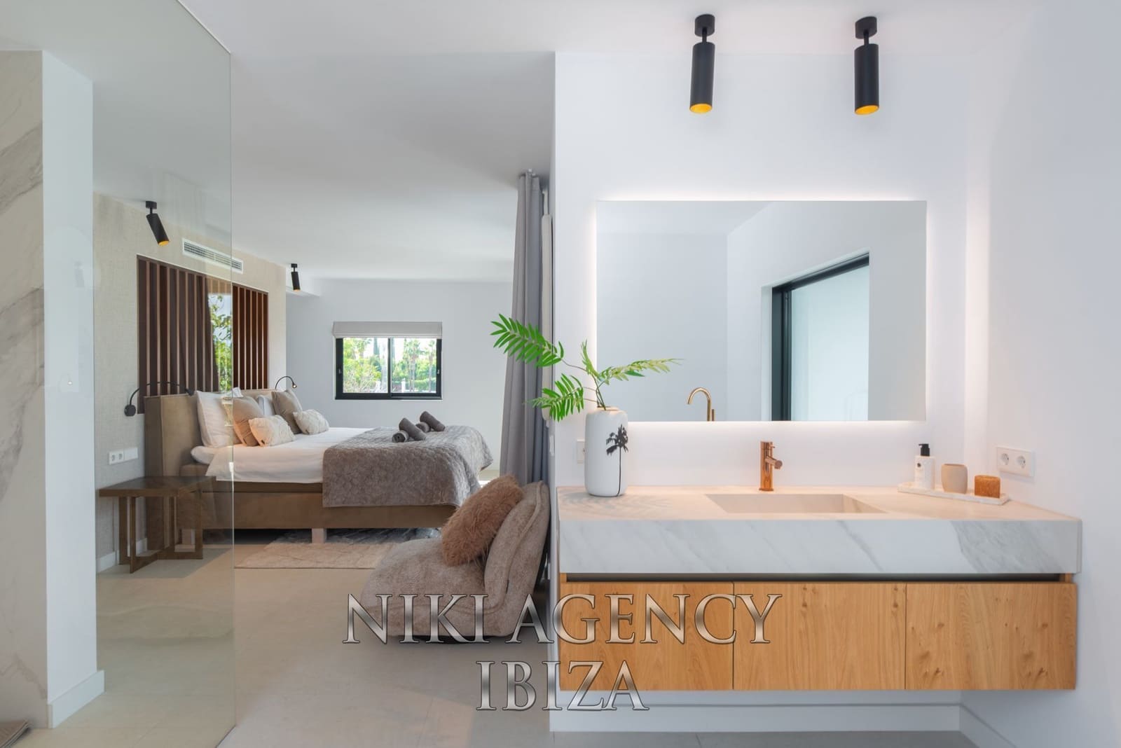 5 sovrum Villa till salu i Santa Eulalia / Santa Eularia med pool garage - 3 250 000 € (Ref: 9547525)