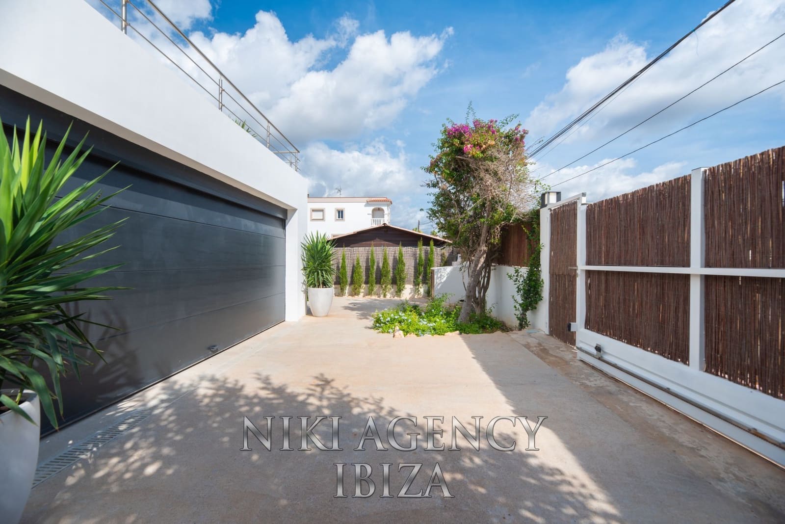 5 sovrum Villa till salu i Santa Eulalia / Santa Eularia med pool garage - 3 250 000 € (Ref: 9547525)