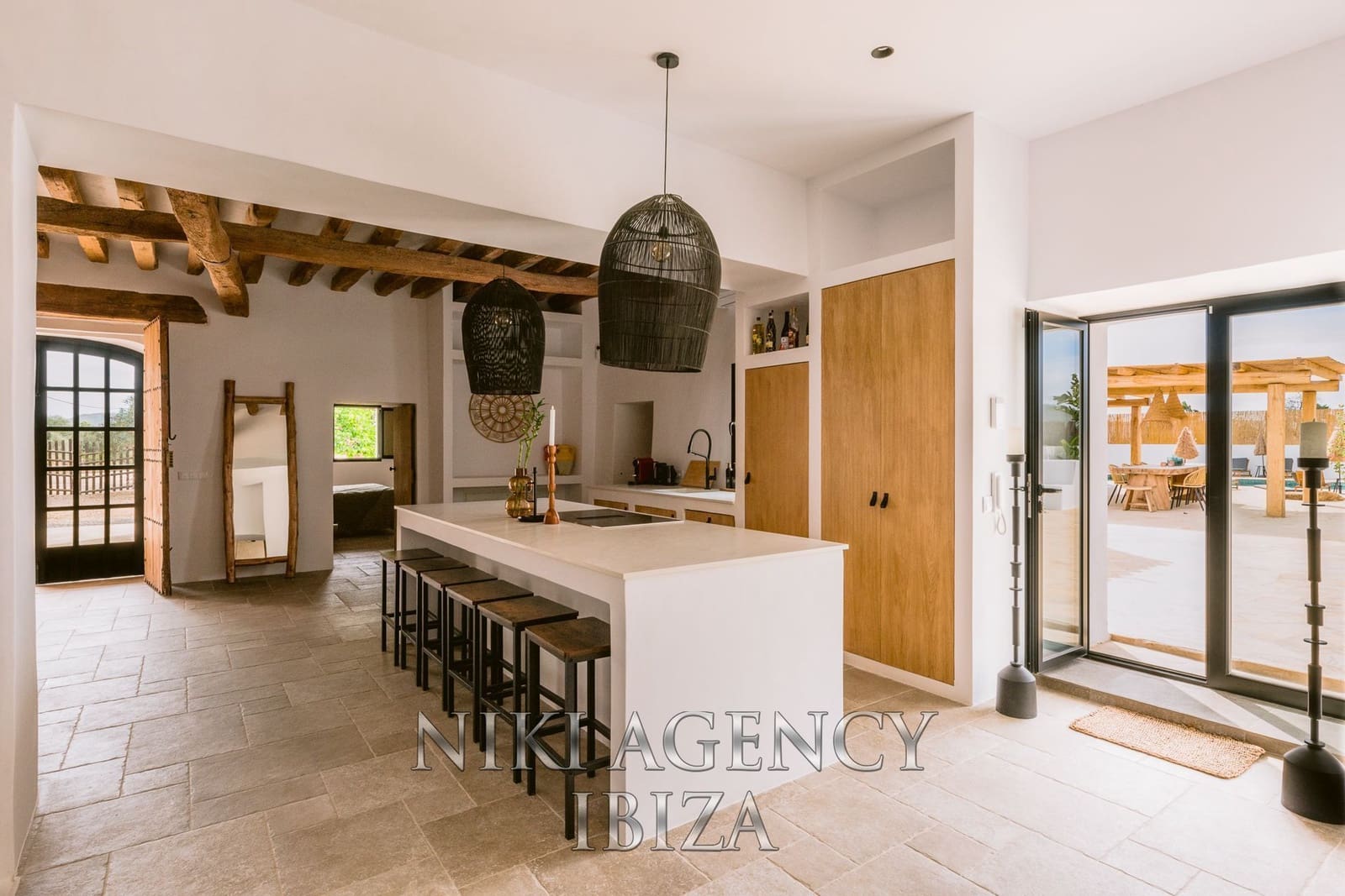 Chalet de 7 habitaciones en San Jose / Sant Josep de Sa Talaia en venta con piscina garaje - 3.950.000 € (Ref: 9550598)