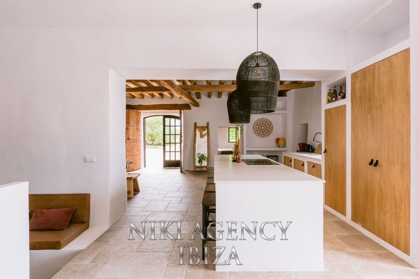 Chalet de 7 habitaciones en San Jose / Sant Josep de Sa Talaia en venta con piscina garaje - 3.950.000 € (Ref: 9550598)