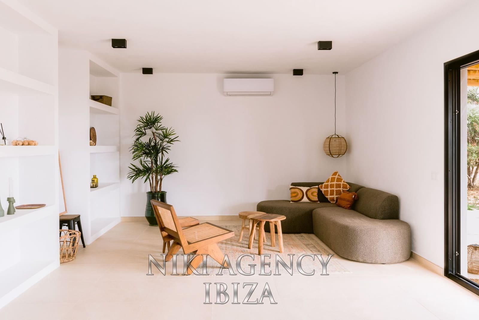 Chalet de 7 habitaciones en San Jose / Sant Josep de Sa Talaia en venta con piscina garaje - 3.950.000 € (Ref: 9550598)