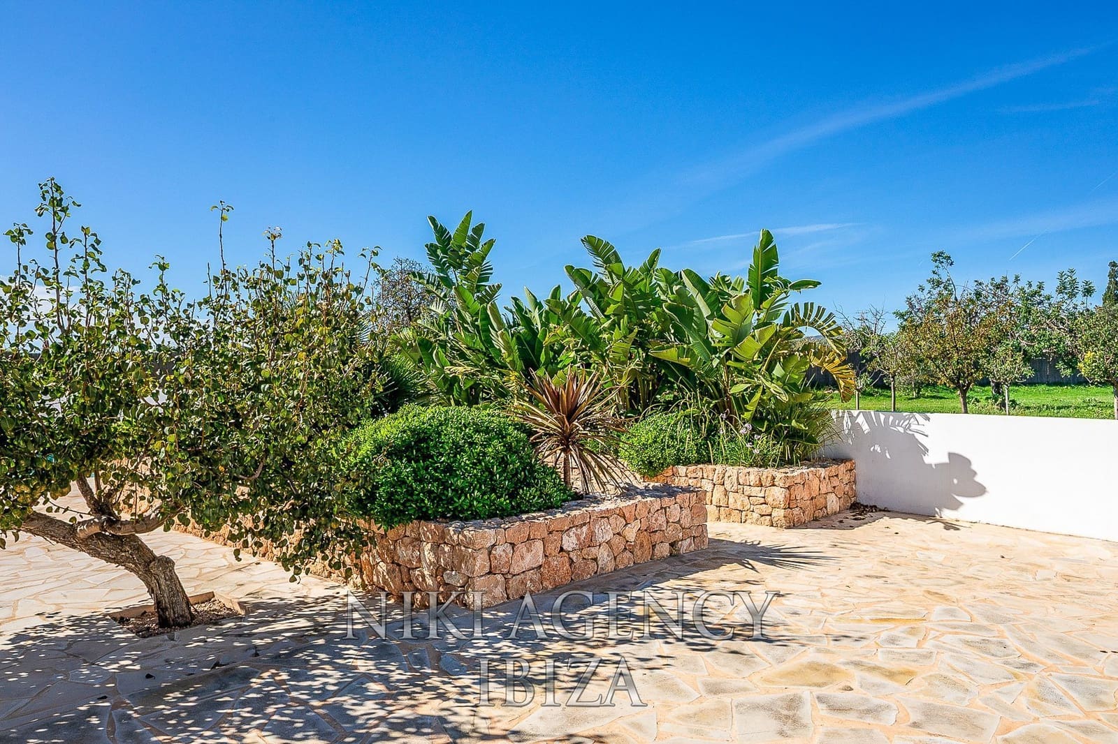 Chalet de 7 habitaciones en San Jose / Sant Josep de Sa Talaia en venta con piscina garaje - 3.950.000 € (Ref: 9550598)