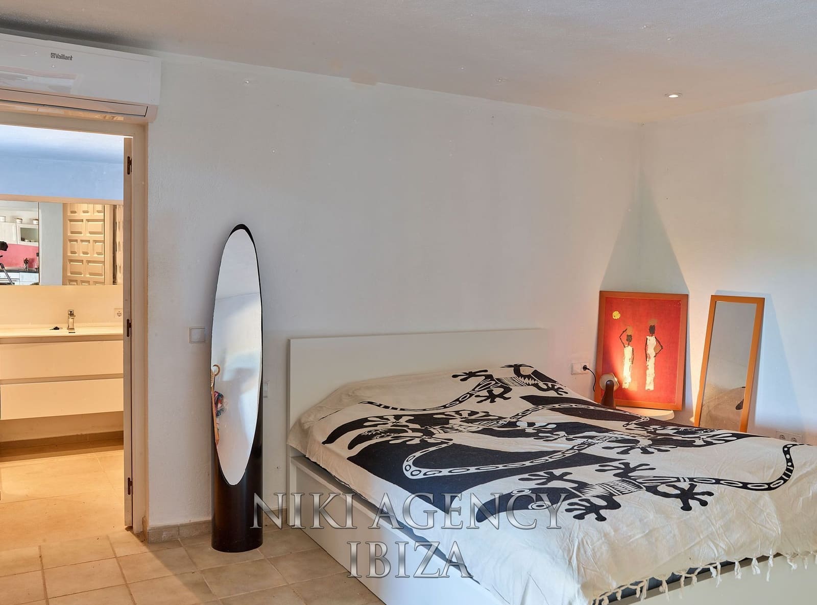 4 bedroom Villa for sale in San Jose / Sant Josep de Sa Talaia with pool garage - € 2,490,000 (Ref: 9610798)