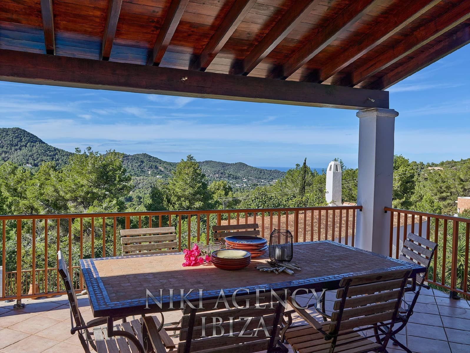 4 bedroom Villa for sale in San Jose / Sant Josep de Sa Talaia with pool garage - € 2,490,000 (Ref: 9610798)