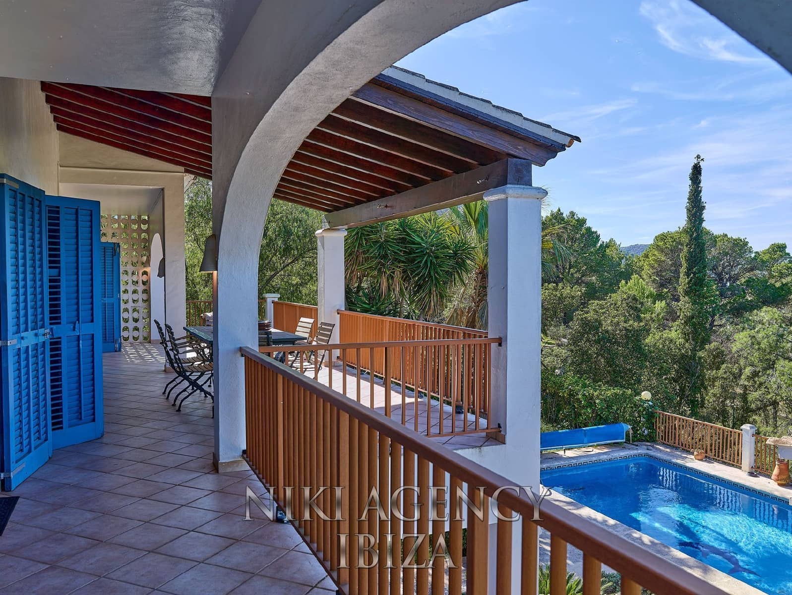 4 bedroom Villa for sale in San Jose / Sant Josep de Sa Talaia with pool garage - € 2,490,000 (Ref: 9610798)