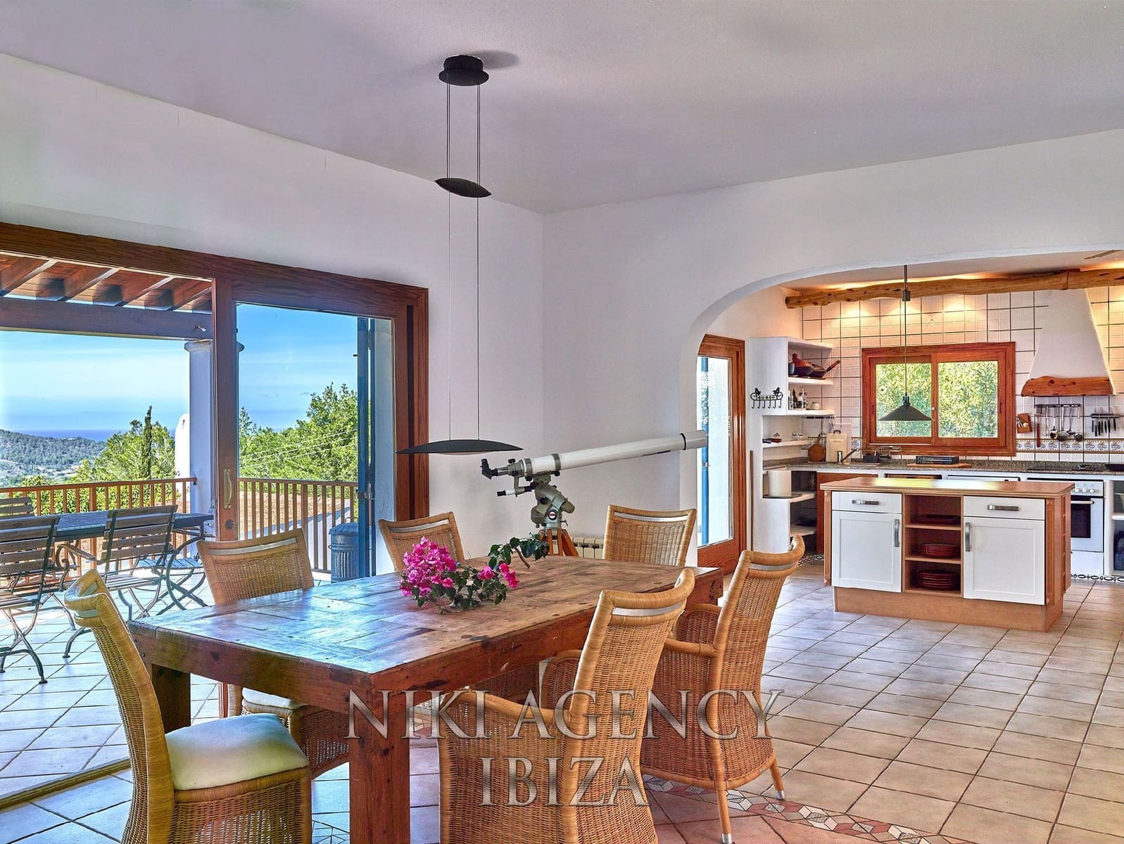 4 bedroom Villa for sale in San Jose / Sant Josep de Sa Talaia with pool garage - € 2,490,000 (Ref: 9610798)