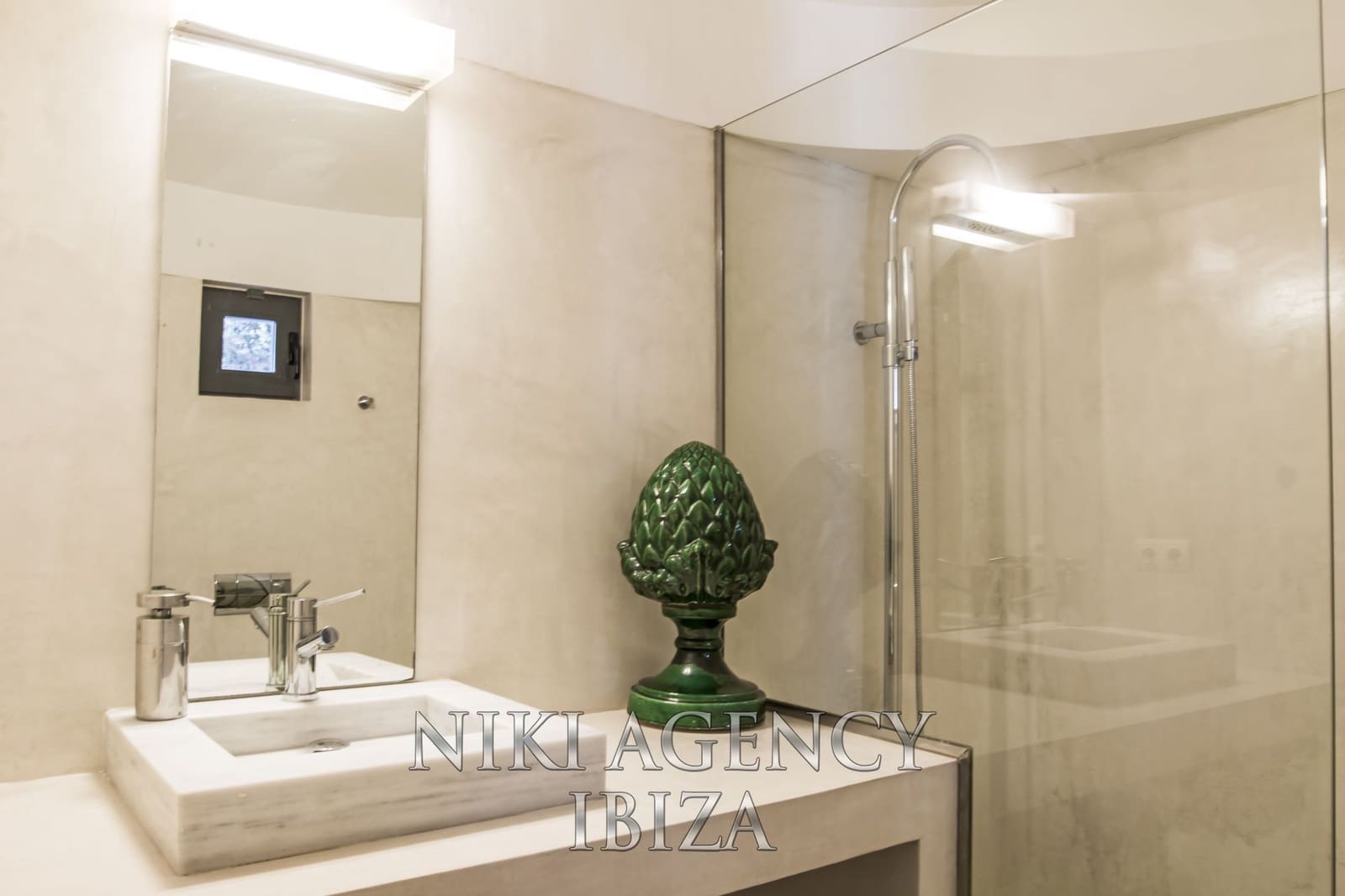 4 bedroom Villa for sale in Sant Rafael de Sa Creu with pool garage - € 4,395,000 (Ref: 9765023)