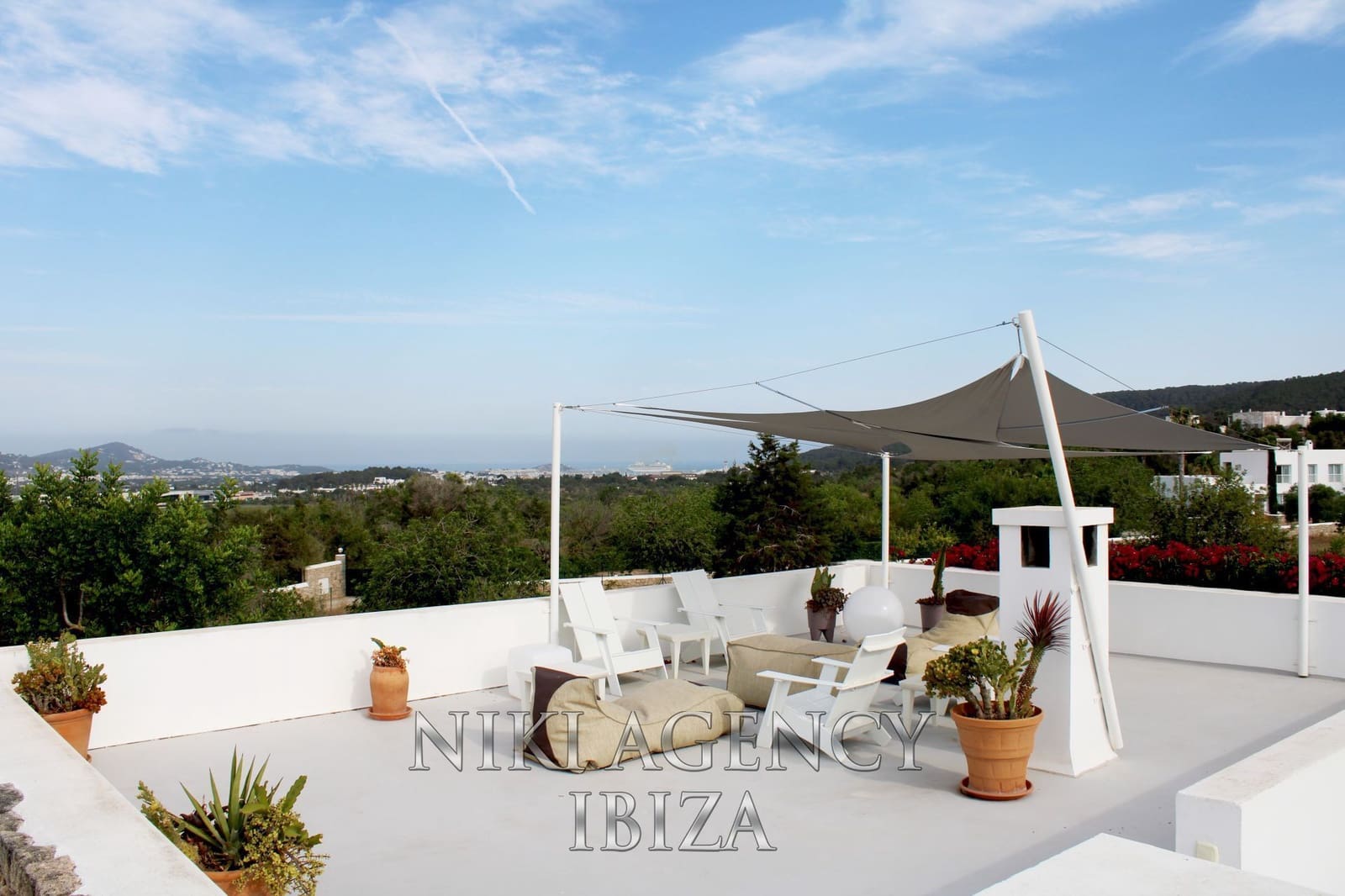 4 bedroom Villa for sale in Sant Rafael de Sa Creu with pool garage - € 4,395,000 (Ref: 9765023)