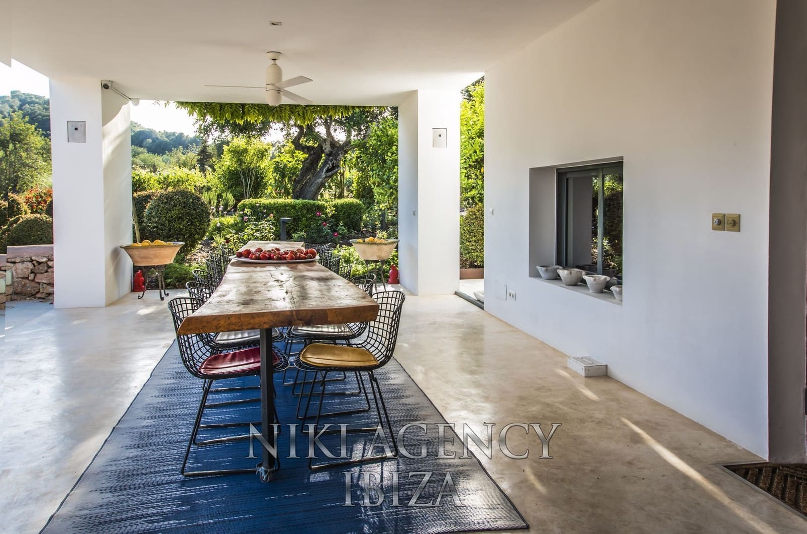 4 bedroom Villa for sale in Sant Rafael de Sa Creu with pool garage - € 4,395,000 (Ref: 9765023)