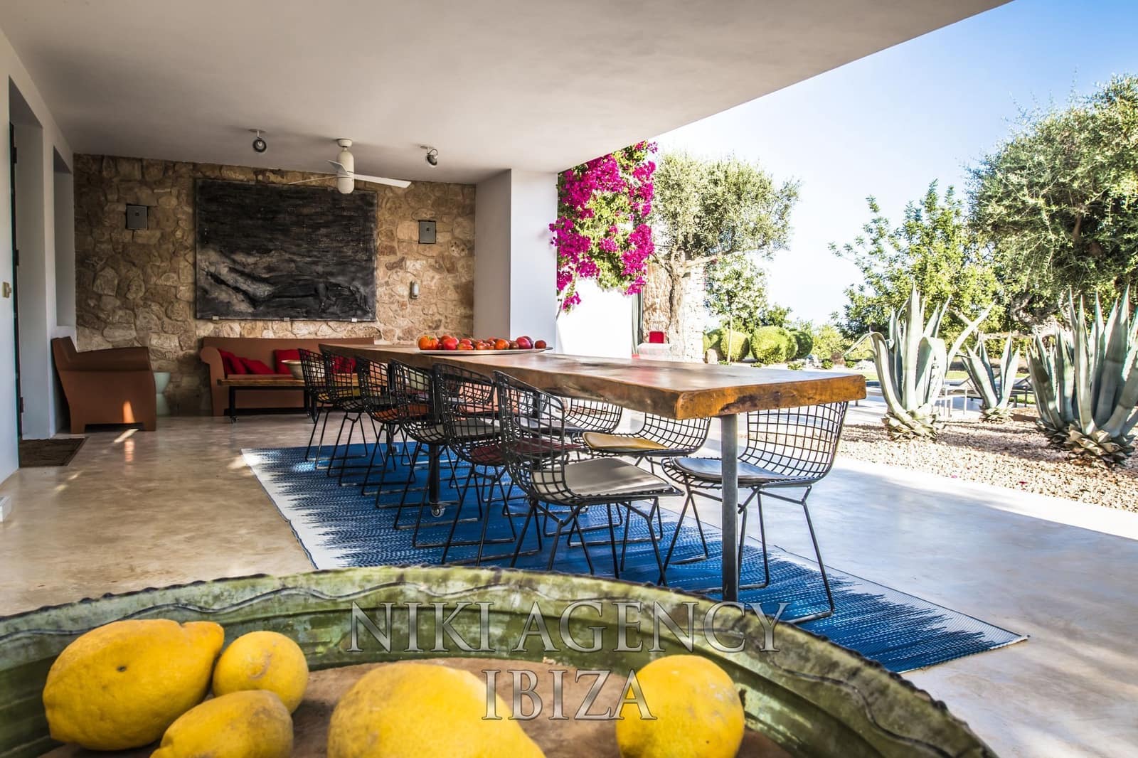 4 bedroom Villa for sale in Sant Rafael de Sa Creu with pool garage - € 4,395,000 (Ref: 9765023)