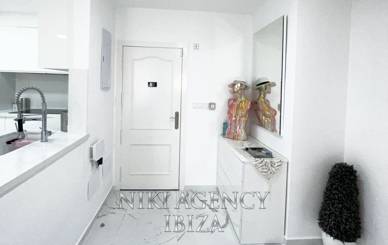 4 chambre Appartement à vendre à Ibiza ville avec piscine garage - 1 500 000 € (Ref: 9765024)
