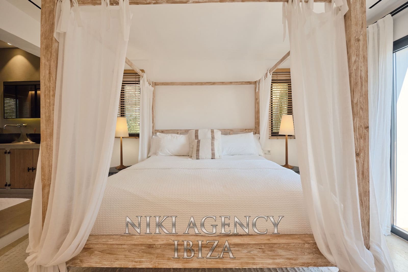 6 soveværelse Villa til salg i San Jose / Sant Josep de Sa Talaia med swimmingpool garage - € 5.800.000 (Ref: 9765025)