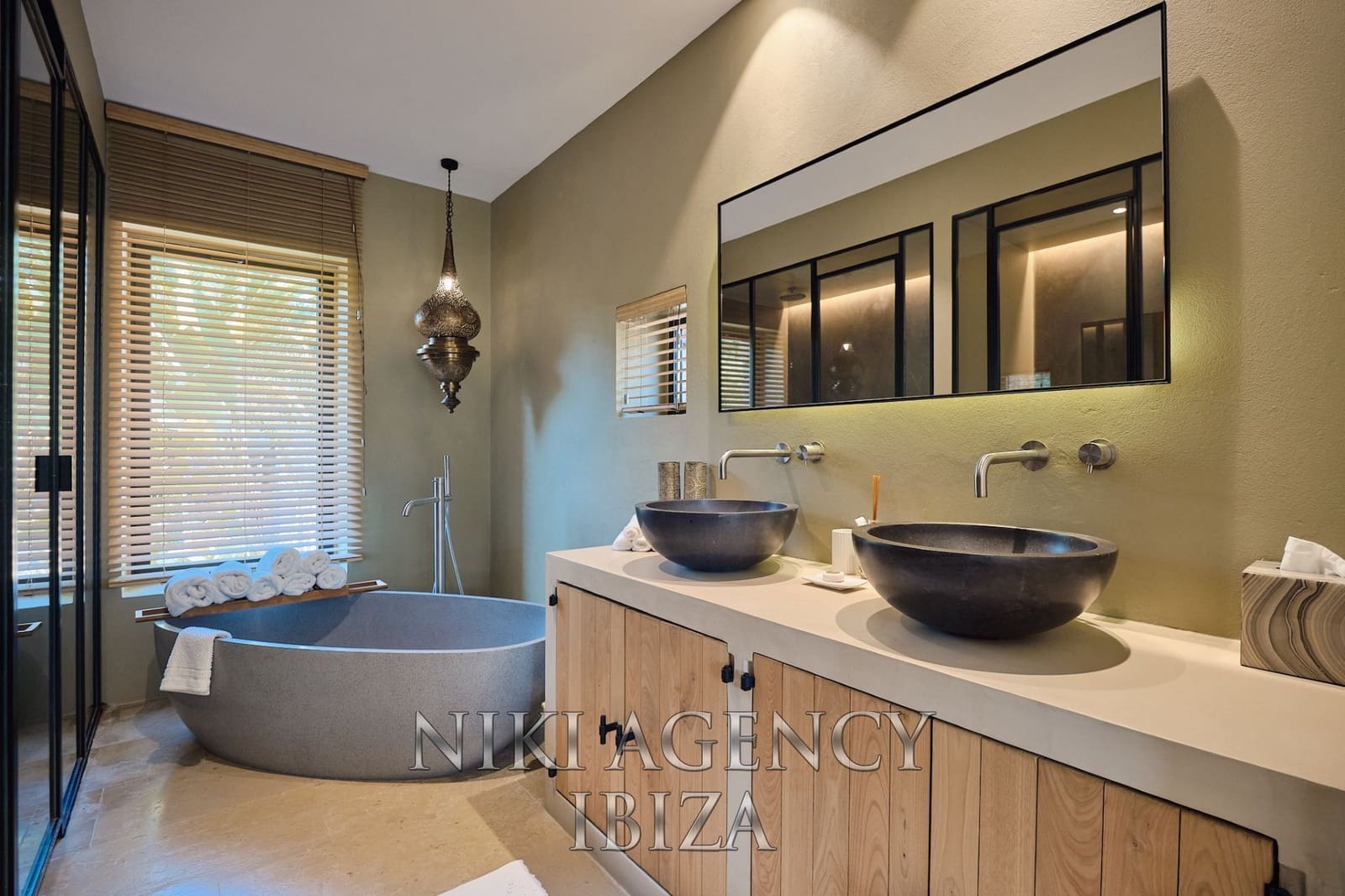 6 soveværelse Villa til salg i San Jose / Sant Josep de Sa Talaia med swimmingpool garage - € 5.800.000 (Ref: 9765025)