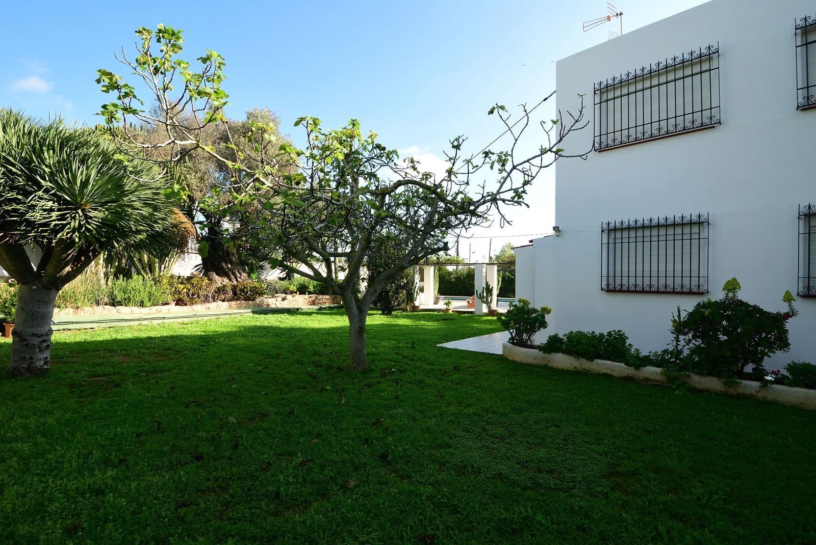 4 soveværelse Villa til salg i San Jose / Sant Josep de Sa Talaia med swimmingpool garage - € 1.990.000 (Ref: 9807641)