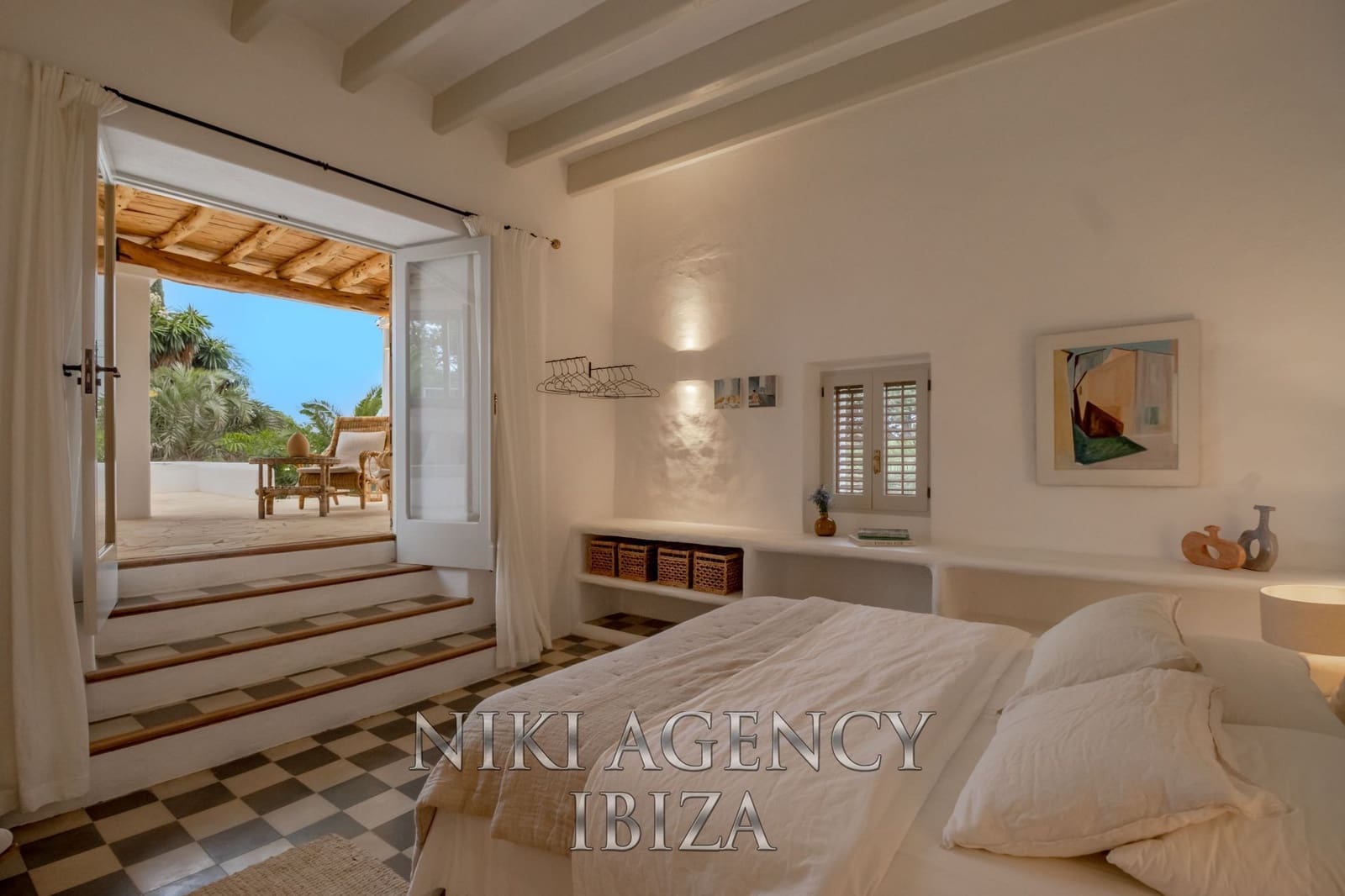 8 soverom Villa til salgs i Puig de'n Valls med svømmebasseng garasje - € 6 450 000 (Ref: 9811203)