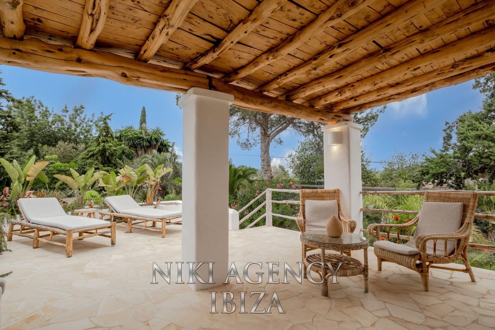 8 soverom Villa til salgs i Puig de'n Valls med svømmebasseng garasje - € 6 450 000 (Ref: 9811203)
