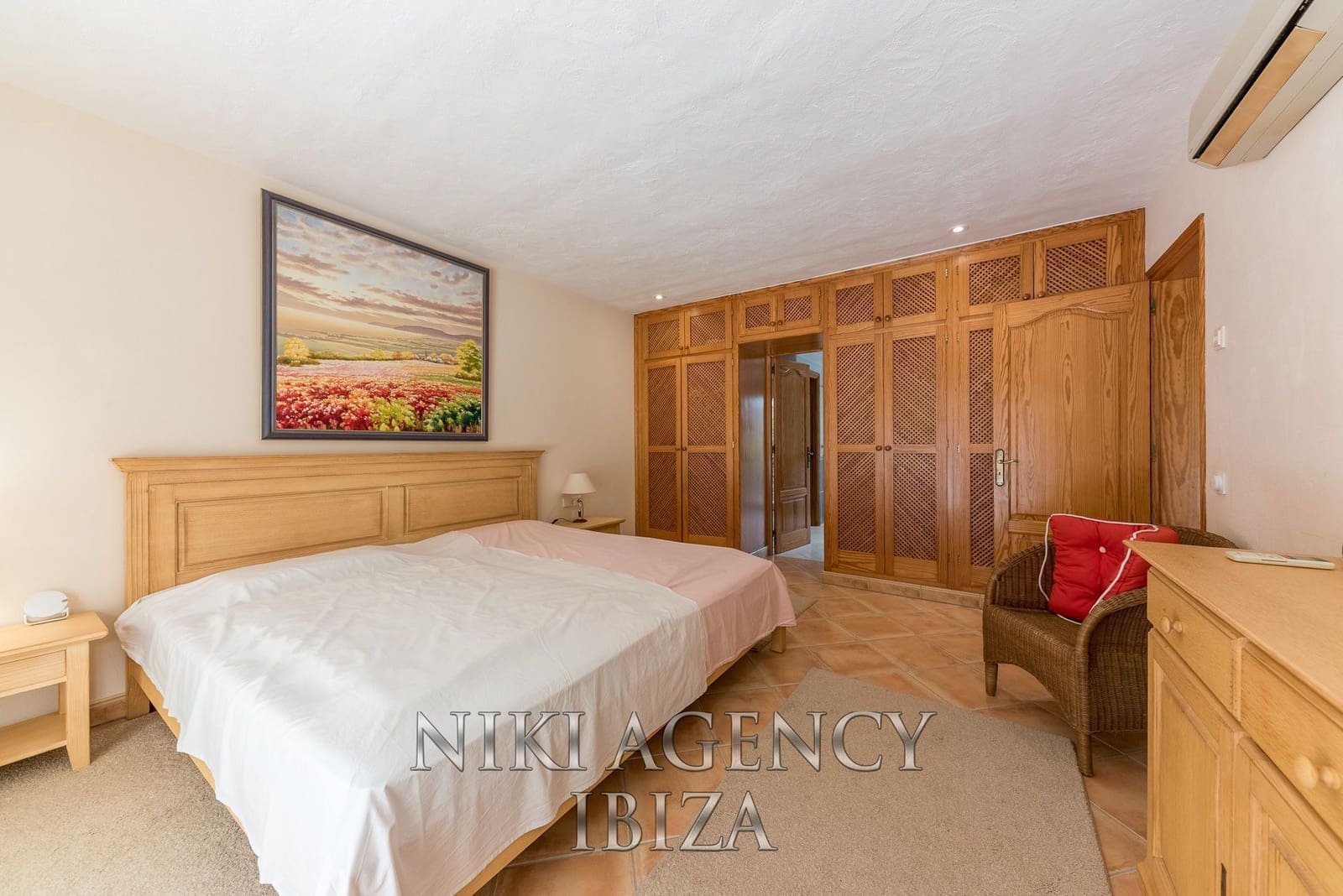 3 soverom Villa til salgs i Cala Vadella med svømmebasseng garasje - € 2 150 000 (Ref: 9828244)