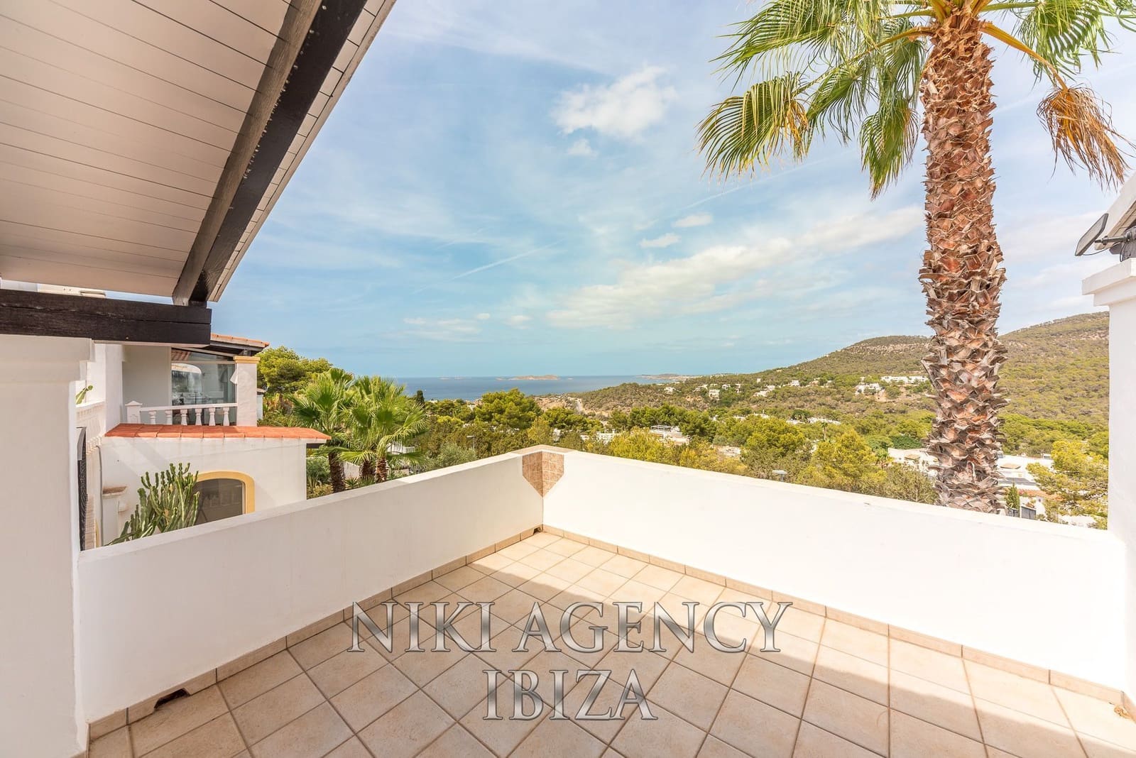 3 soverom Villa til salgs i Cala Vadella med svømmebasseng garasje - € 2 150 000 (Ref: 9828244)