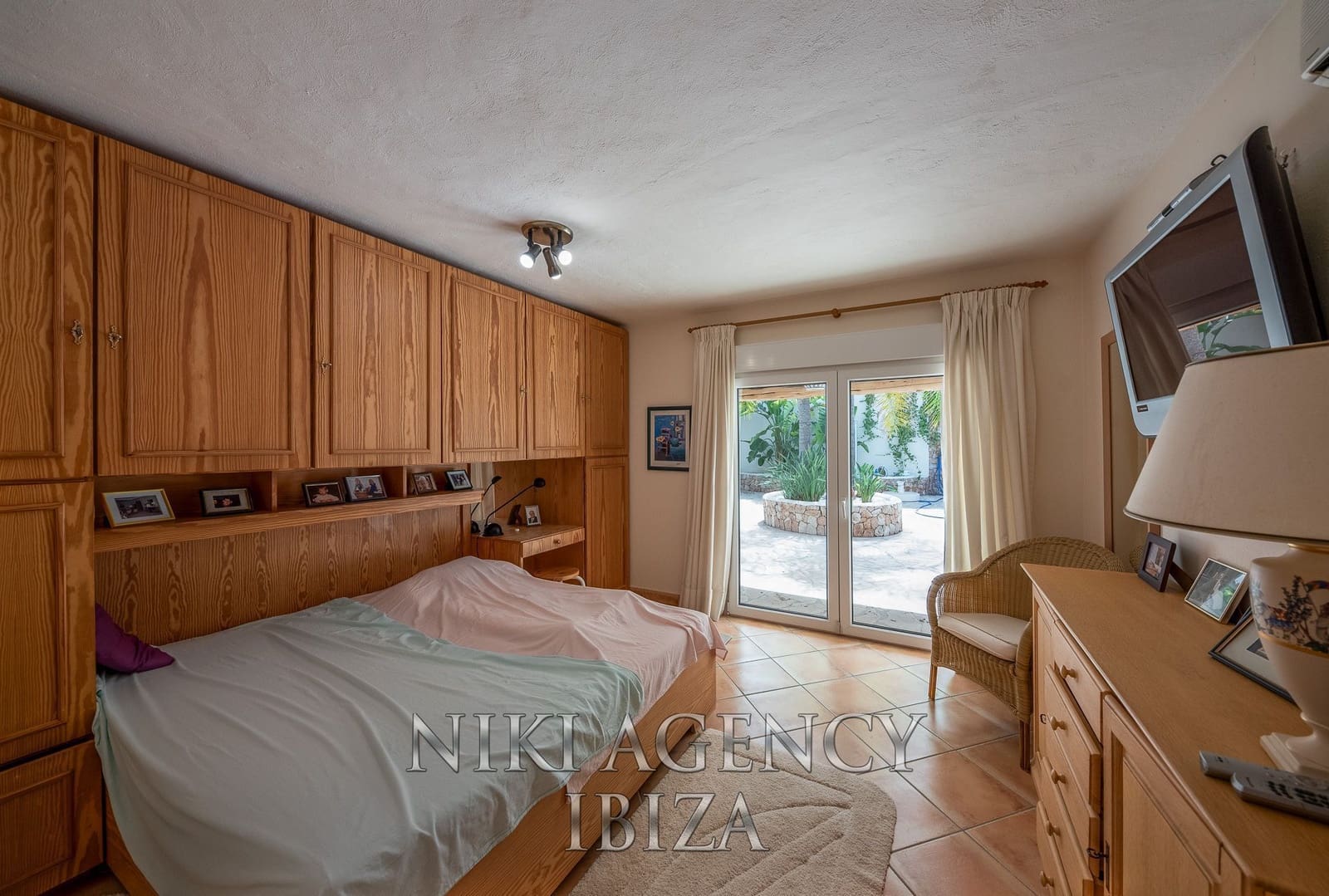 3 soverom Villa til salgs i Cala Vadella med svømmebasseng garasje - € 2 150 000 (Ref: 9828244)