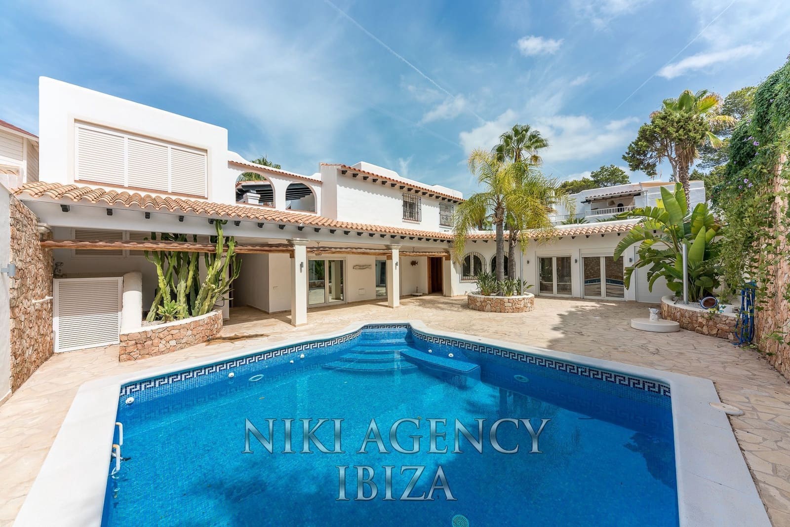 3 soverom Villa til salgs i Cala Vadella med svømmebasseng garasje - € 2 150 000 (Ref: 9828244)