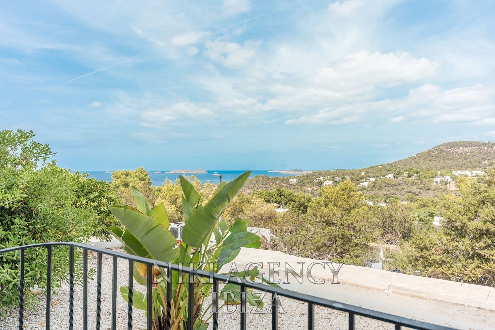 3 soverom Villa til salgs i Cala Vadella med svømmebasseng garasje - € 2 150 000 (Ref: 9828244)