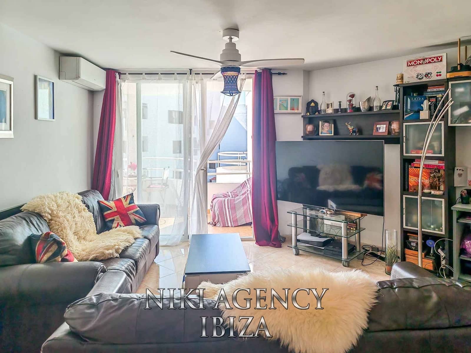 1 soverom Penthouse til salgs i Cala d'en Bou med svømmebasseng - € 330 000 (Ref: 9875642)
