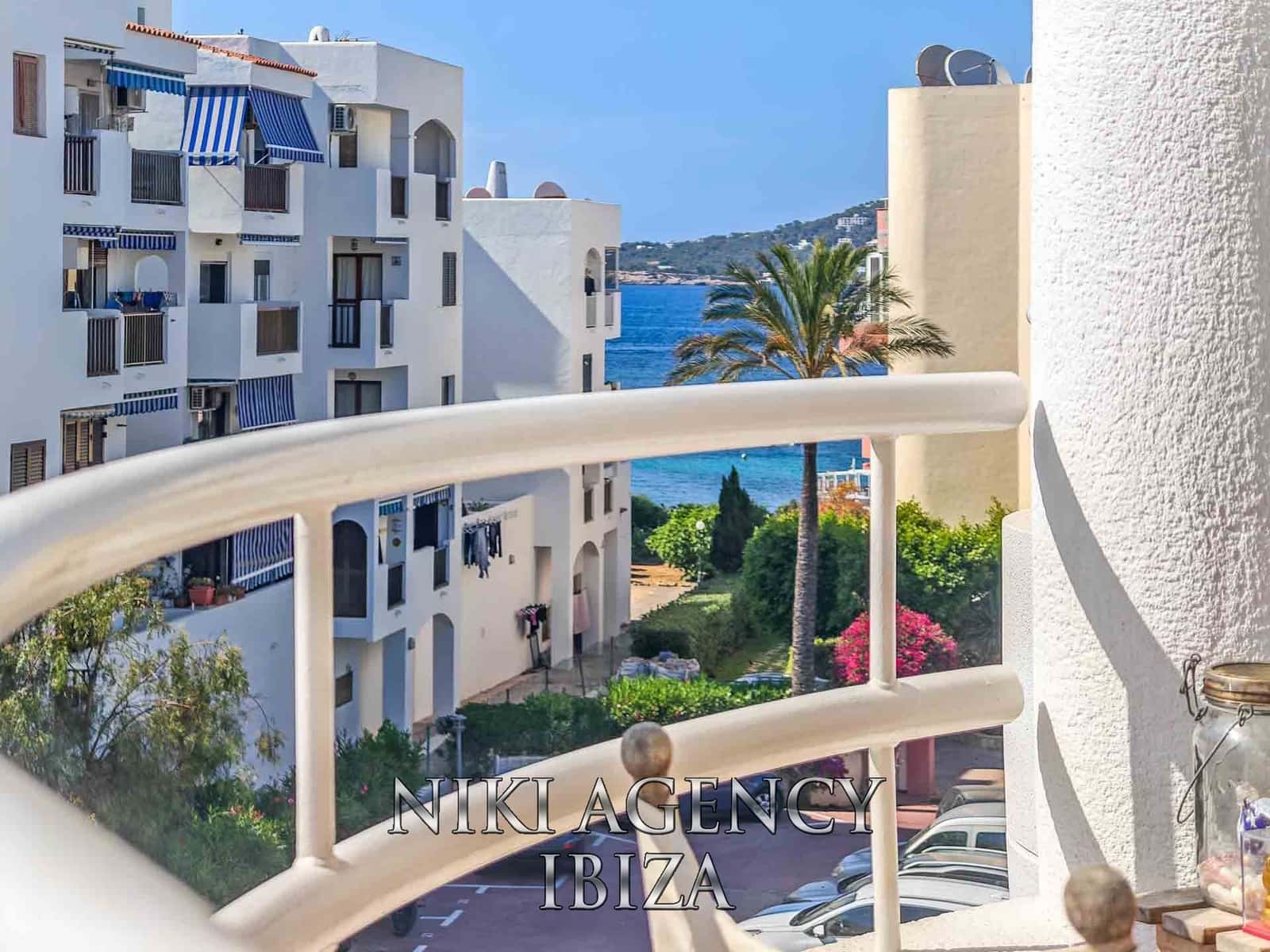 1 soverom Penthouse til salgs i Cala d'en Bou med svømmebasseng - € 330 000 (Ref: 9875642)