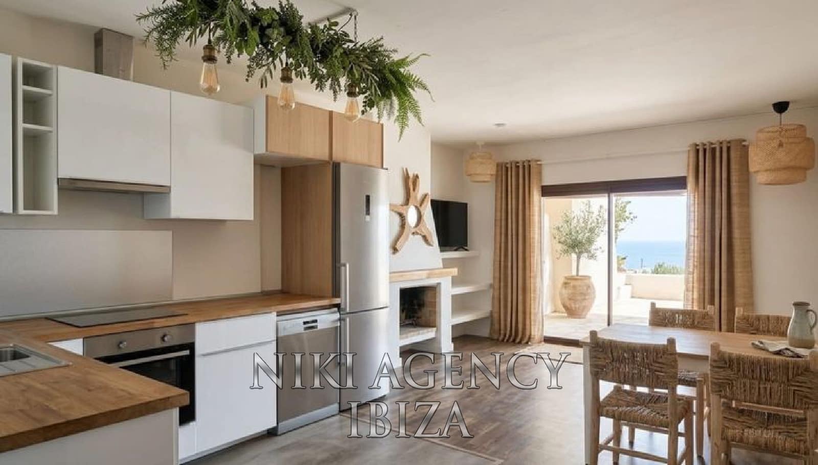 3 camera da letto Villa in vendita in Cala Tarida con piscina garage - 1.350.000 € (Rif: 9953677)