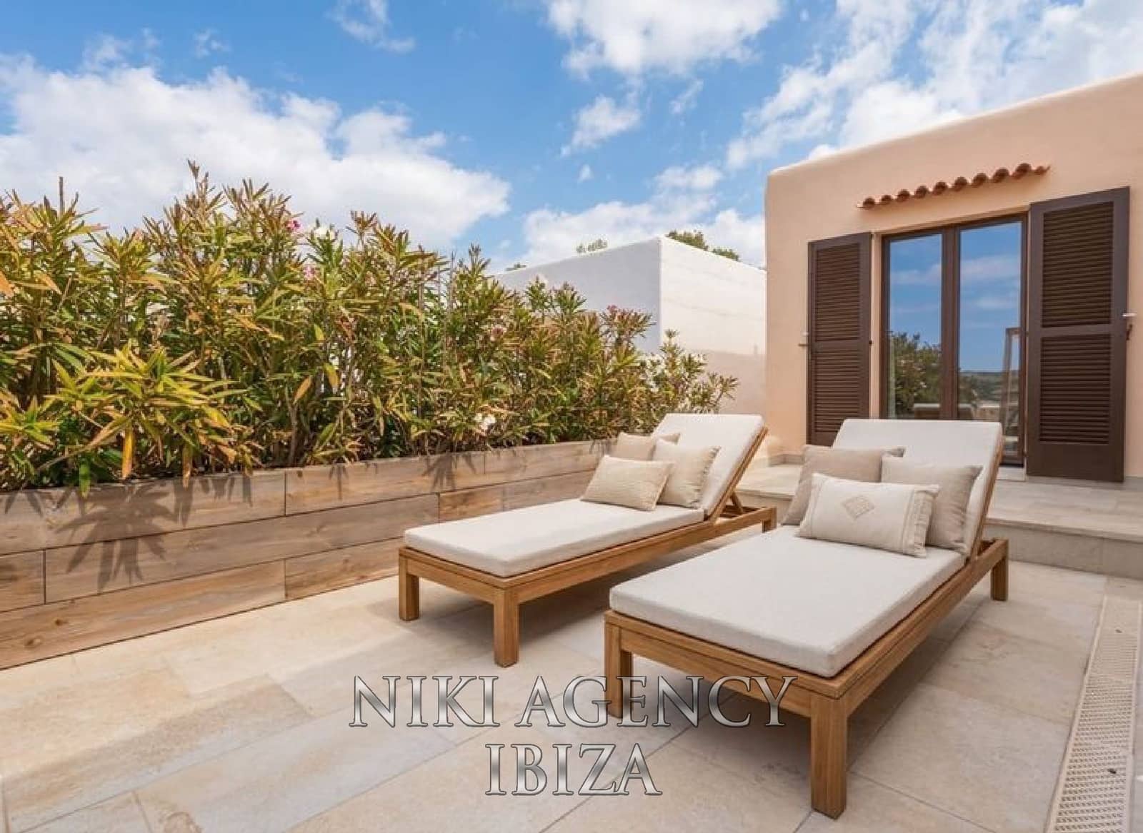 3 camera da letto Villa in vendita in Cala Tarida con piscina garage - 1.350.000 € (Rif: 9953677)