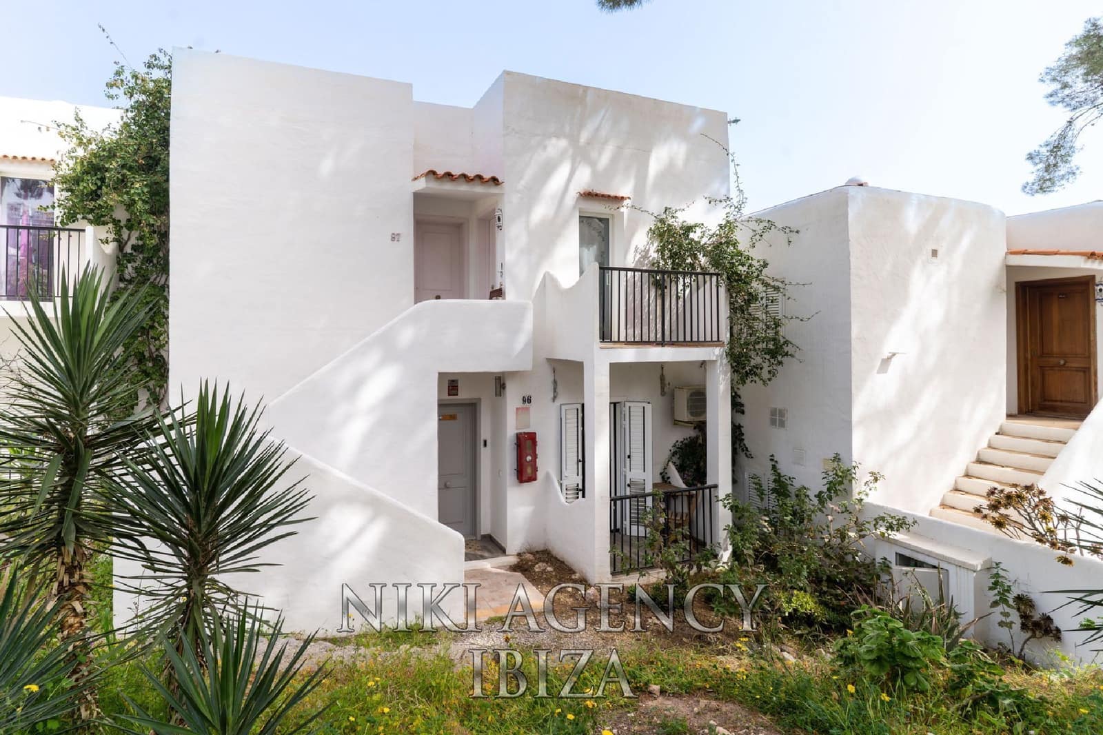 2 slaapkamer Appartement te koop in Cala Vadella met zwembad - € 499.000 (Ref: 9959111)