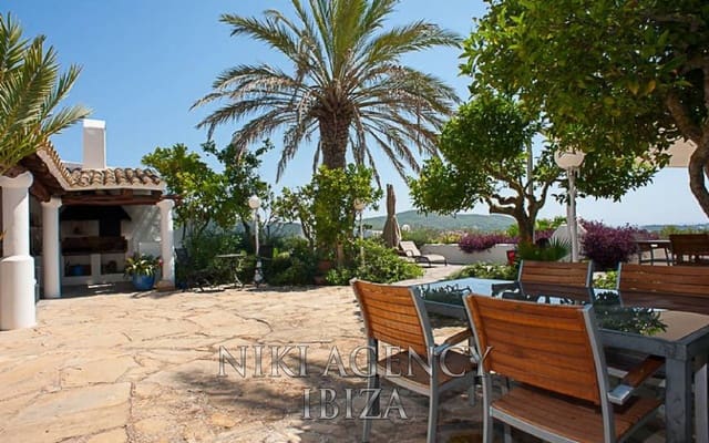 4 soveværelse Villa til salg i Sant Joan de Labritja med swimmingpool garage - € 2.190.000 (Ref: 9968062)