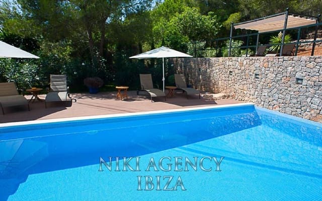 4 soveværelse Villa til salg i Sant Joan de Labritja med swimmingpool garage - € 2.190.000 (Ref: 9968062)