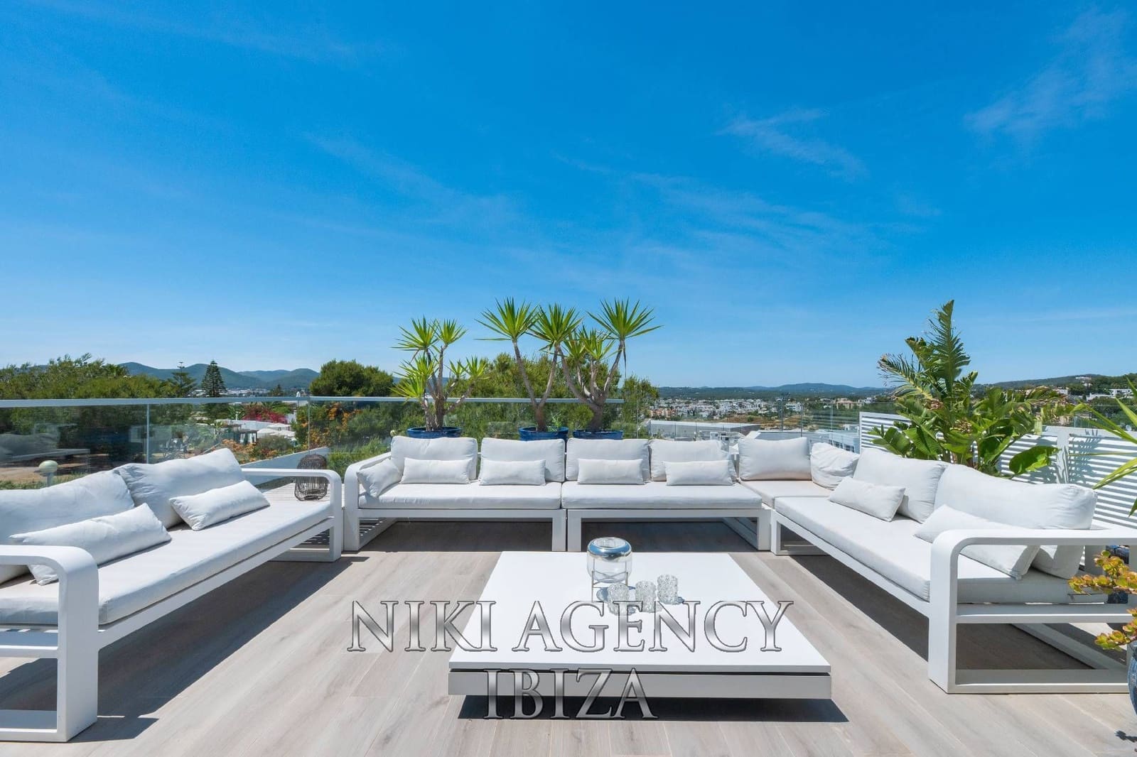 6 slaapkamer Villa te koop in Talamanca met zwembad garage - € 3.850.000 (Ref: 9986341)