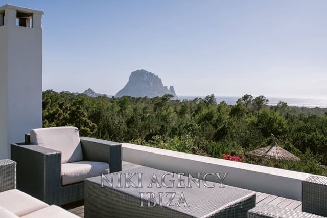 4 sypialnia Willa na sprzedaż w San Jose / Sant Josep de Sa Talaia z basenem garażem - 2 350 000 € (Ref: 9994741)