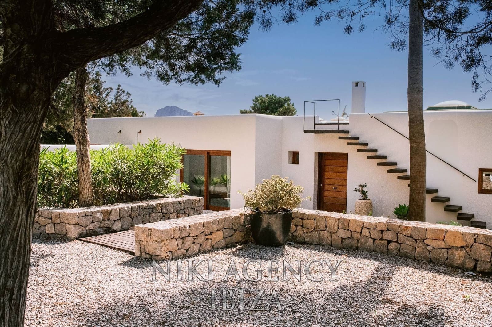 4 Zimmer Villa zu verkaufen in San Jose / Sant Josep de Sa Talaia mit Pool Garage - 2.350.000 € (Ref: 9994741)