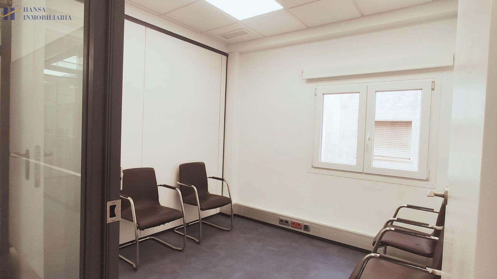 Kontor til salgs i Alicante by med garasje - € 750 000 (Ref: 8902995)