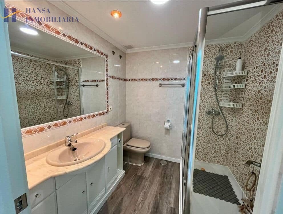 3 soverom Leilighet til salgs i Playa de San Juan med svømmebasseng garasje - € 525 000 (Ref: 8957249)