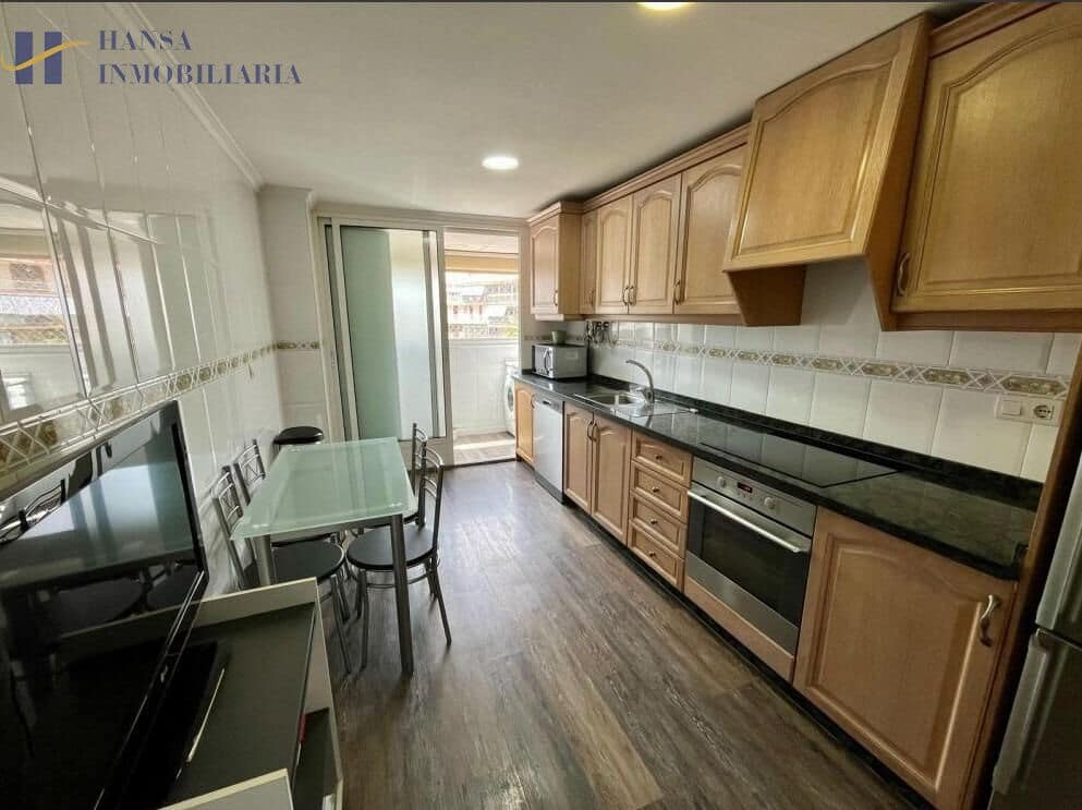 3 soverom Leilighet til salgs i Playa de San Juan med svømmebasseng garasje - € 525 000 (Ref: 8957249)