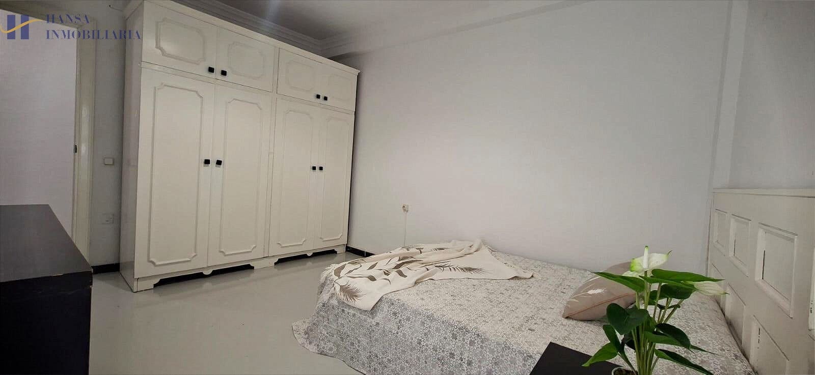 4 quarto Apartamento para venda em Alicante cidade - 360 000 € (Ref: 9107168)