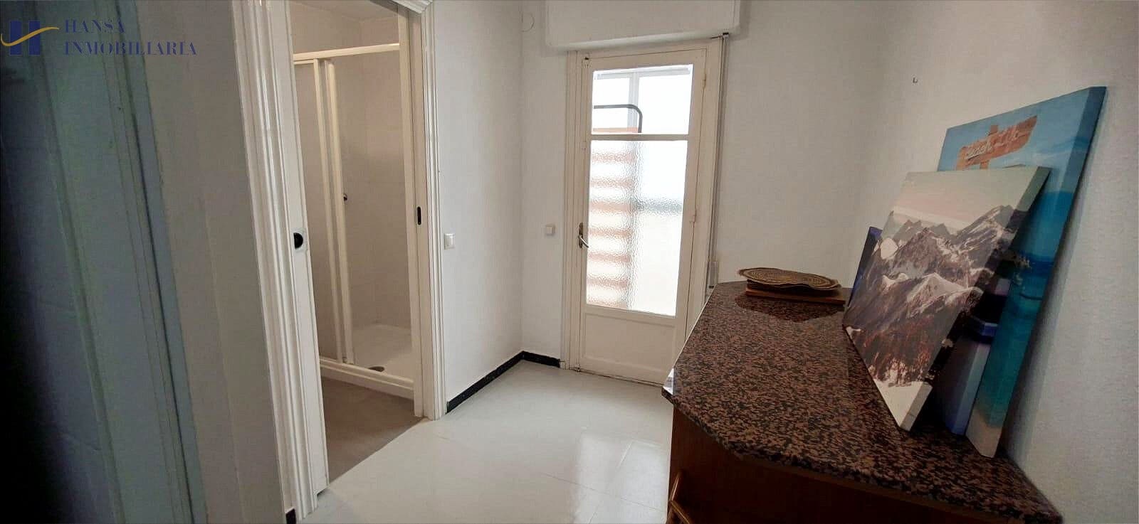 4 quarto Apartamento para venda em Alicante cidade - 360 000 € (Ref: 9107168)