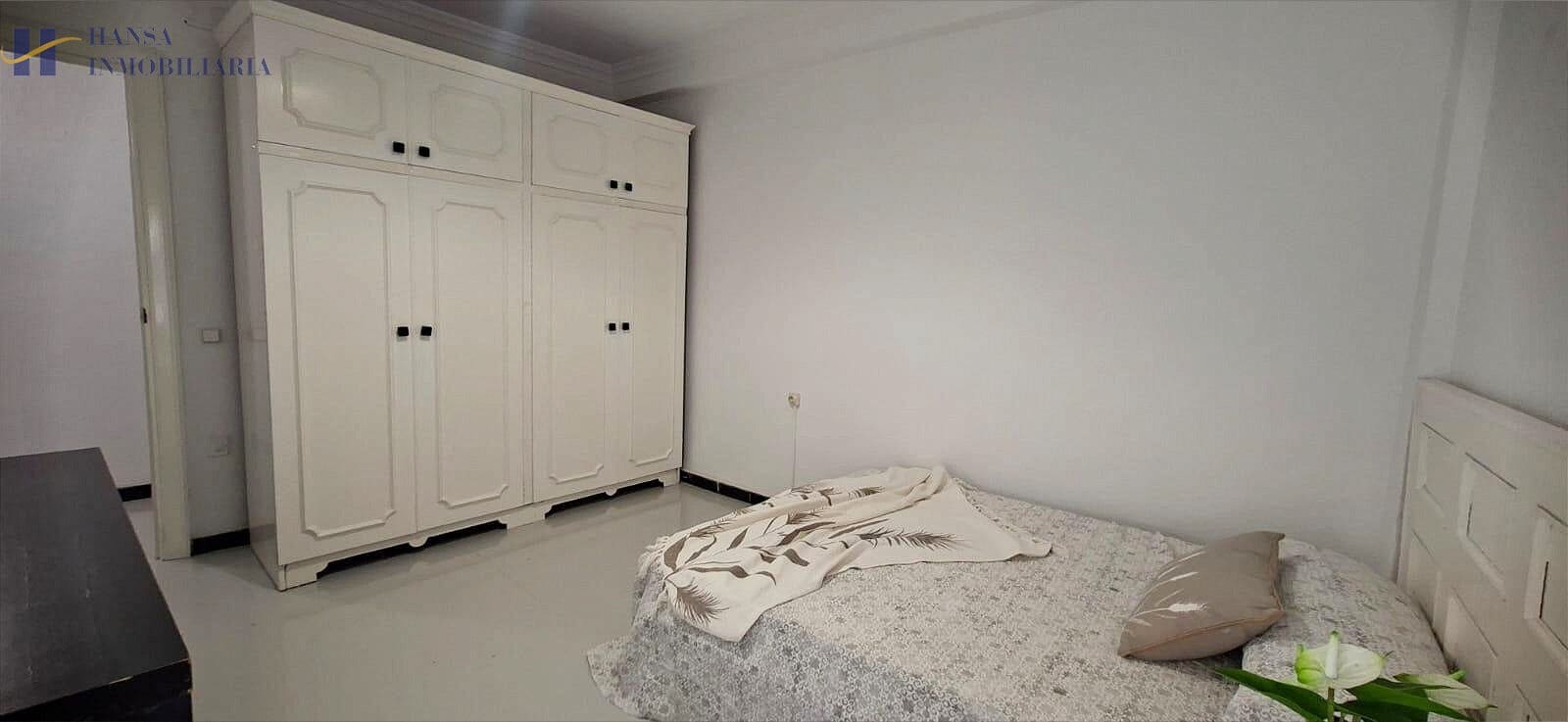 4 quarto Apartamento para venda em Alicante cidade - 360 000 € (Ref: 9107168)