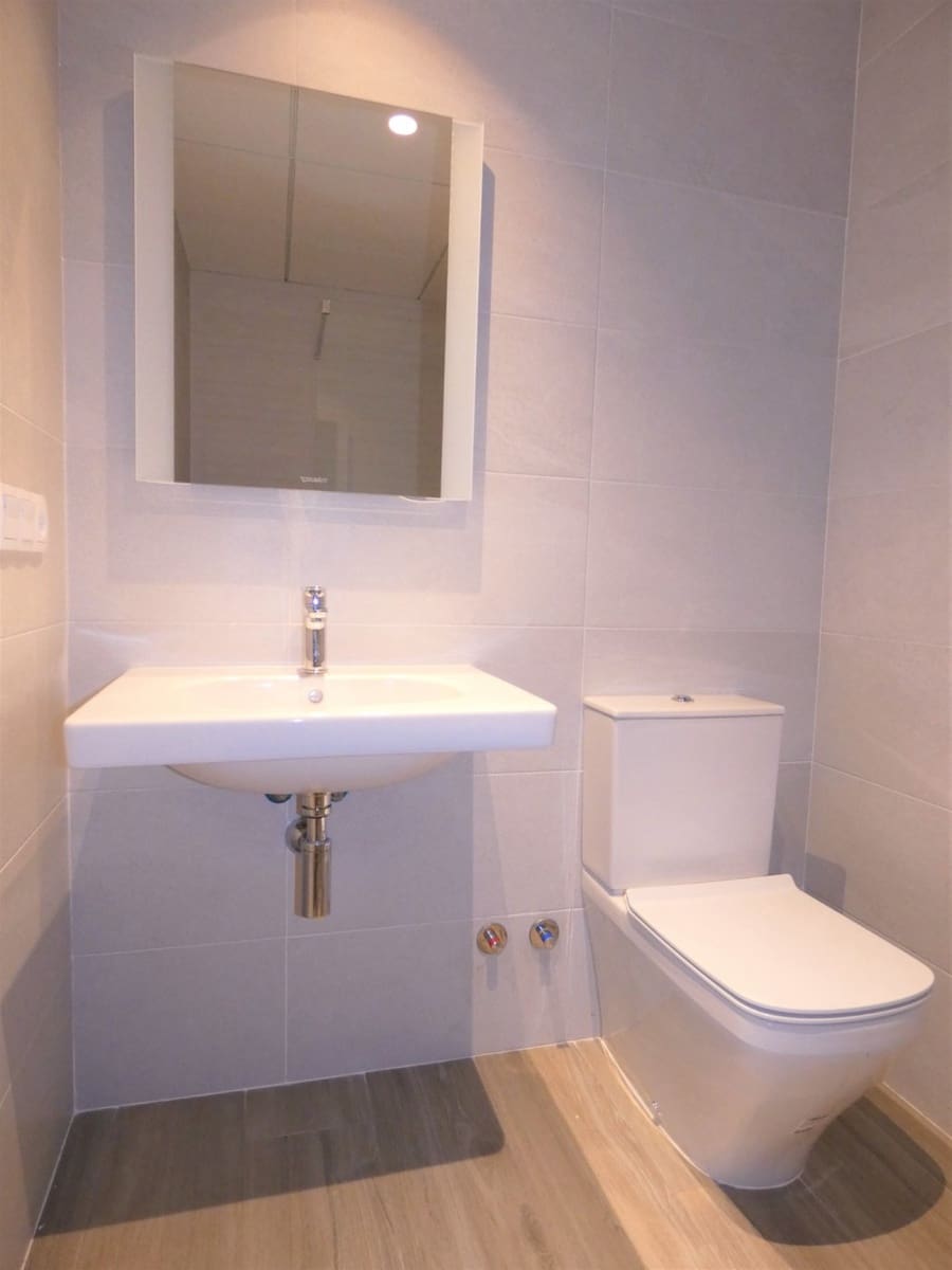 Appartement de 2 chambres à louer à Playa de San Juan avec piscine garage - 1 600 € (Ref: 9431001)