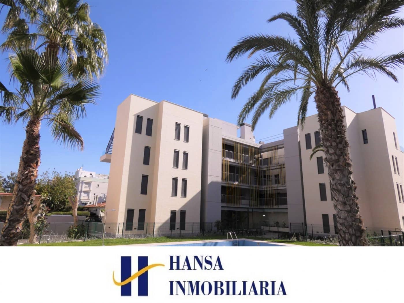 Appartement de 2 chambres à louer à Playa de San Juan avec piscine garage - 1 600 € (Ref: 9431001)